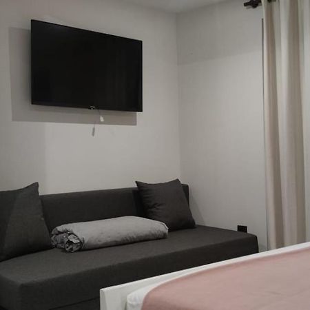 モンフォルテ・デ・レモスLa Casita De Sofiaアパートメント エクステリア 写真