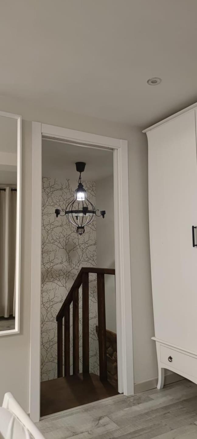 モンフォルテ・デ・レモスLa Casita De Sofiaアパートメント エクステリア 写真